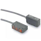 日本OMRON 光電傳感器-基板傳感器-E3S-LS3(代理)
