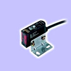 日本OMRON 光電傳感器-放大器內藏型-耐油*長距離-E3S-B(代理)