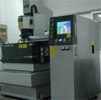 意美德精密數控電火花加工機床