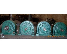 銀河機(jī)械 HJW、HJDW型混合少齒差星輪減速機(jī)